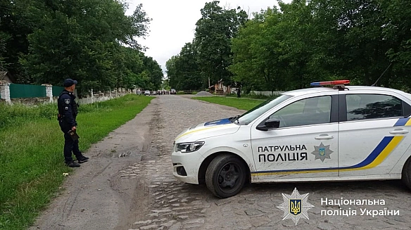 we.ua - Зловмисник, якого розшукували за подвійне вбивство, застрелився під час перемовин з КОРД – поліція  