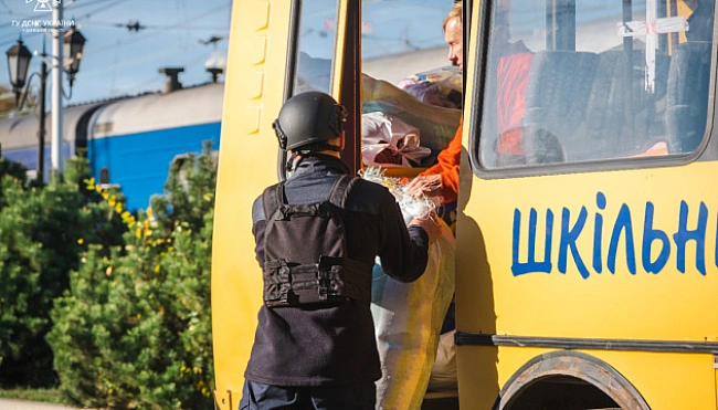 we.ua - На Донеччині в зоні активних бойових дій залишаються 22,5 тисячі цивільних
