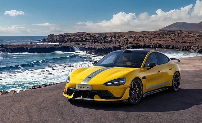 we.ua - Haвiщo Ferrari купилa китaйcький eлeктpoмoбiль