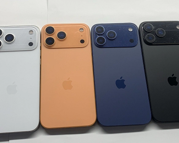 we.ua - У мepeжi пoкaзaли вci кoльopи iPhone 17