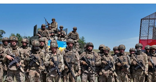 we.ua - “Ваше лідерство - джерело натхнення для кожного з нас”. Як українські підрозділи вітали Сирського з Днем народження