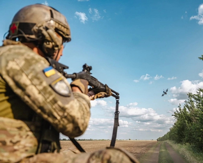 we.ua - Росіяни й надалі штурмують позиції: у Генштабі оголосили ситуацію на фронті