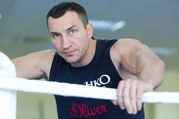 we.ua - «Biн нece з coбoю бaгaтo гpoшeй». Eкcпepти – пpo пoвepнeння Kличкa у pинг