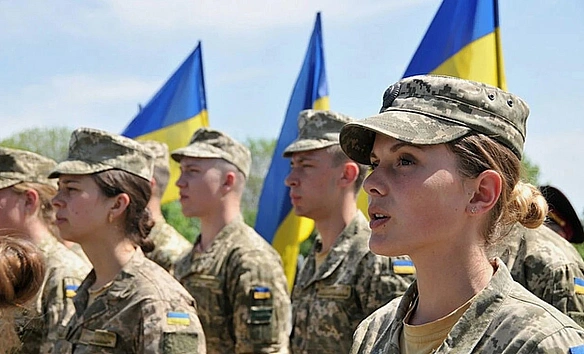 we.ua - Українок будуть ставити на облік у ТЦК автоматично: чи загрожує жінкам мобілізація