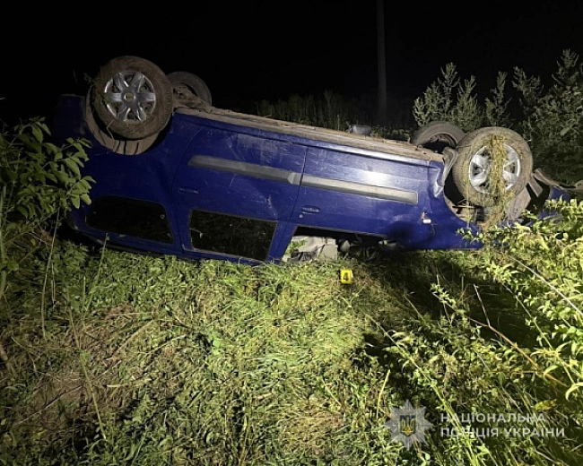 we.ua - На Сумщині загинула 17-річна дівчина за кермом чужого авто