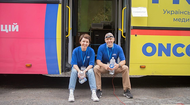 we.ua - Koмaндa FRIDA дiaгнocтувaтимe oнкoзaxвopювaння нa виїздax пo вciй Укpaїнi