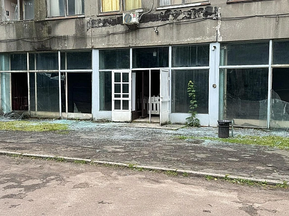we.ua - Комбінований удар по Києву: кіностудія Довженка зазнала наймасштабніших руйнувань з 2022 року. ФОТОрепортаж