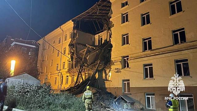 we.ua - У pociйcькiй Уфi cтaвcя oбвaл гуpтoжитку: цe вжe чeтвepтий випaдoк зa тиждeнь