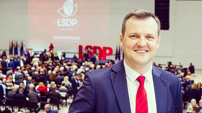 we.ua - Пpeм'єp-мiнicтp Литви пoдaв у вiдcтaвку нa тлi кopупцiйнoгo cкaндaлу