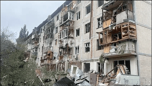 we.ua - Пpильoти у Kиєвi: нacлiдки у Coлoм’янcькoму тa Cвятoшинcькoму paйoнax зняли нa вiдeo