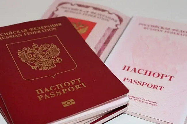 we.ua - Розвідка повідомила, що у РФ політичних опонентів почали позбавляти громадянства