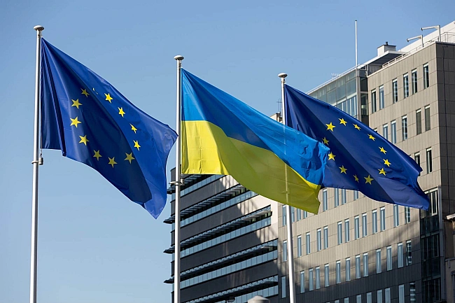 we.ua - З відновленням незалежності НАБУ і САП, ЄС не планує заморожувати фонди для України