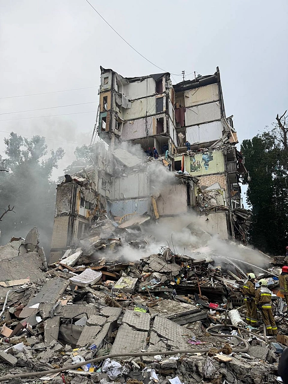 we.ua - Вночі ворога масовано атакував Київ: є жертви та поранені