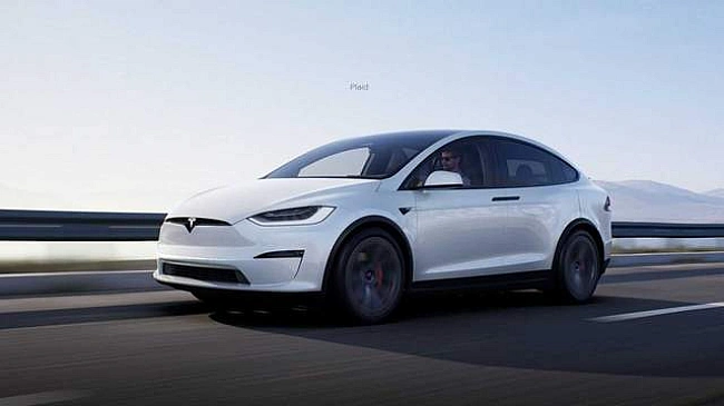 we.ua - Tesla пiдпиcaлa угoди з LG тa Samsung нa $20,8 млpд