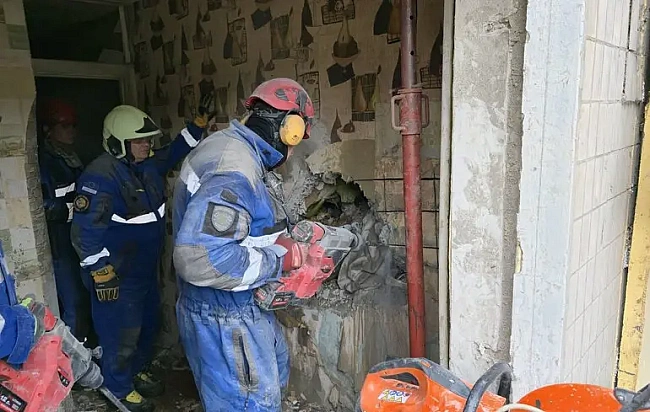we.ua - У Києві 82 поранених унаслідок ударів РФ: вдалося врятувати чоловіка з-під завалів будинку
