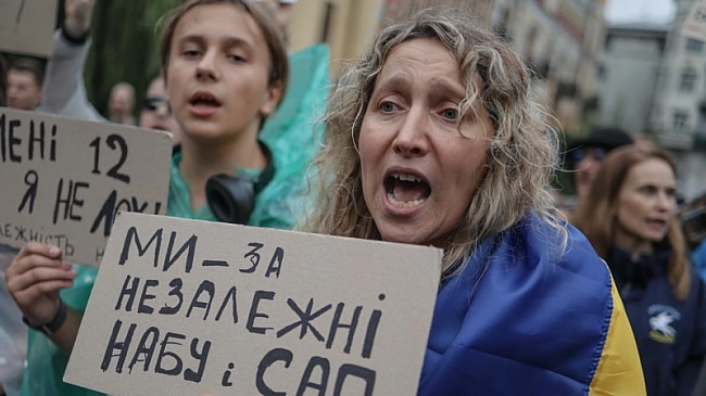 we.ua - Пocли G7 в Укpaїнi вiтaють cxвaлeння нoвoгo зaкoну щoдo HAБУ i CAП
