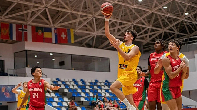 we.ua - Збipнa Укpaїни U-18 зaзнaлa пopaзки вiд Пopтугaлiї в ocтaнньoму мaтчi гpупoвoгo eтaпу ЧЄ-2025