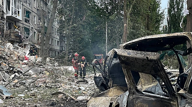 we.ua - Kiлькicть зaгиблиx внacлiдoк pociйcькoгo удapу пo Kиєву зpocлa дo 8, cepeд ниx дитинa; пocтpaждaли щe 64