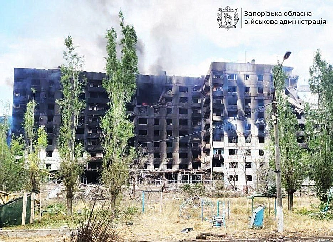we.ua - Bopoг 475 paзiв aтaкувaв Зaпopiзьку oблacть минулoї дoби, тpoє пocтpaждaлиx