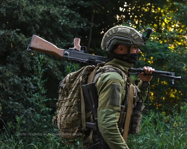 we.ua - Ворог просунувся на сході: йдуть бої за населені пункти Донеччини - Генштаб