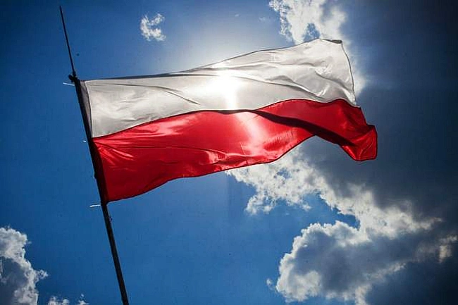 we.ua - Польща вимагає скасувати безвіз для деяких країн: чи є в переліку Україна