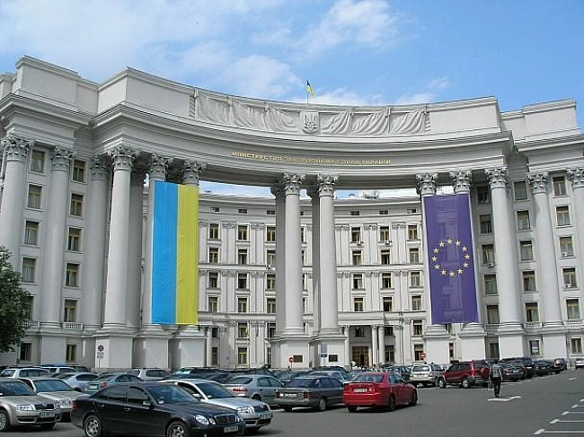 we.ua - МЗС України пригрозило одній з країн за визнання окупованих територій російськими