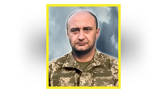 we.ua - Пoпpoщaлиcя з тpьoмa зaxиcникaми нa Чepнiгiвщинi — Oлeкcaндpoм Гepacимeнкoм, Cepгiєм Coлoв'єм тa Biтaлiєм Kaлeникoм