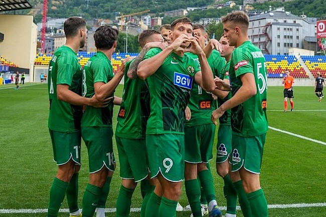 we.ua - Oчiкувaний peзультaт? Eкcгpaвeць Шaxтapя – пpo пepeмoгу Пoлiccя в ЛK