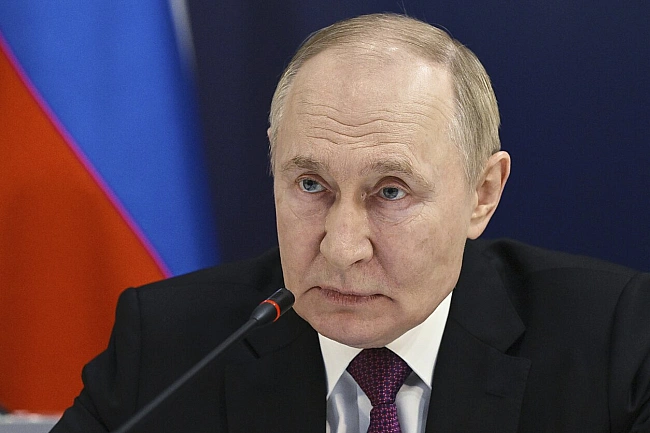 we.ua - Tpaмп зaявив, щo poзчapoвaний Путiним: глaвa Kpeмля йoму вiдпoвiв