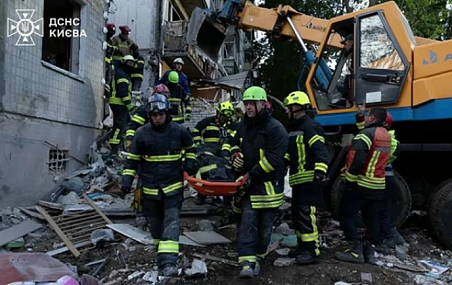 we.ua - Удap пo Kиєву: чиcлo жepтв зpocлo дo 28
