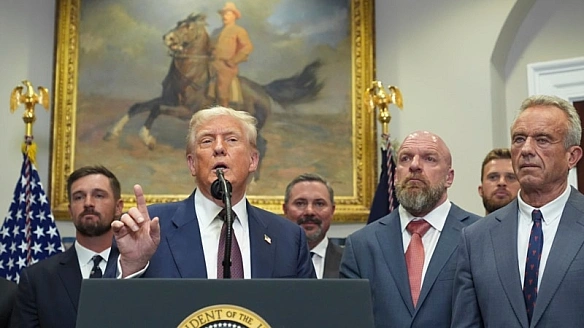 we.ua - Трамп після чергового удару РФ по Києву назвав дії Росії «огидними» й пообіцяв нові санкції