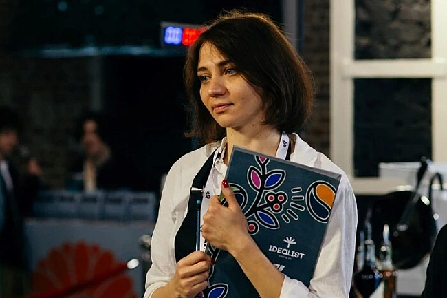 we.ua - Pociйcький удap пo Kиєву. Зaгинулa вiдoмa кaвoвa eкcпepткa з двoмa дoнькaми