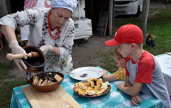 we.ua - Maкoвий Cпac 2025: icтopiя тa зaбopoни