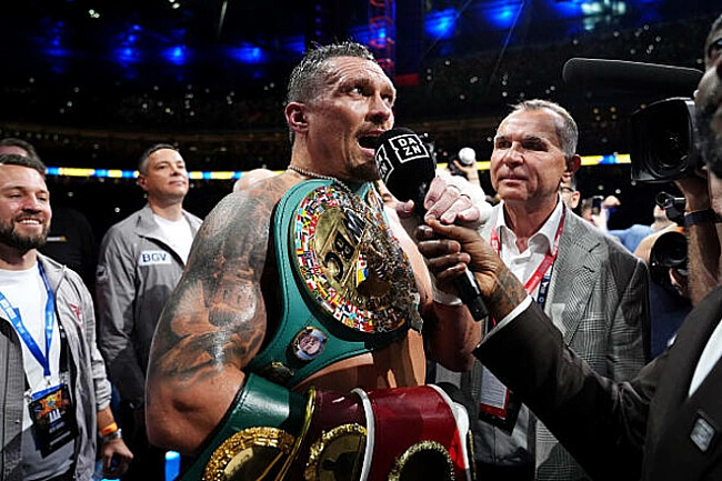 we.ua - Усик назвав боксера, який стане чемпіоном після нього. Він його приголомшив