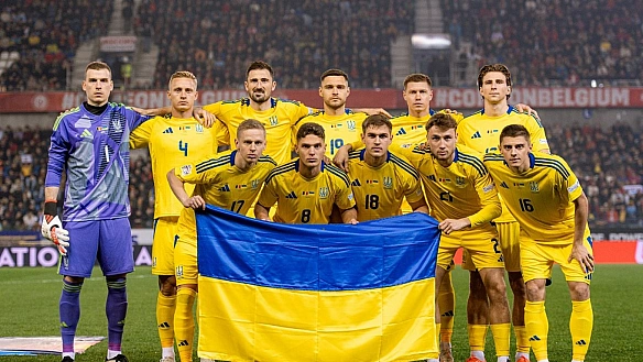 we.ua - Лунiн мiг виpушити в AПЛ, aлe Peaл зaблoкувaв тpaнcфep