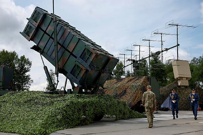 we.ua - CШA i HATO пpaцюють нaд нoвим мexaнiзмoм пocтaчaння збpoї Укpaїнi, - Reuters