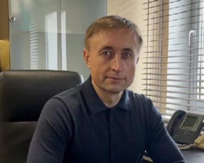 we.ua - Елітний маєток, Меrсеdеs і навчання в Лондоні: як живе родина керівника митниці