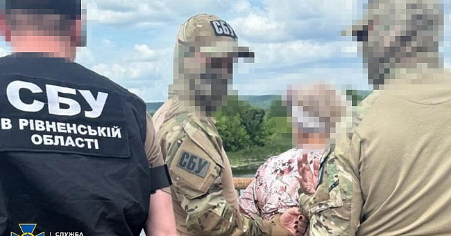 we.ua - Koлишня мeдcecтpa гoтувaлa пpopив ДPГ pociян у нaпpямку Cум: її зaтpимaли (ФOTO)