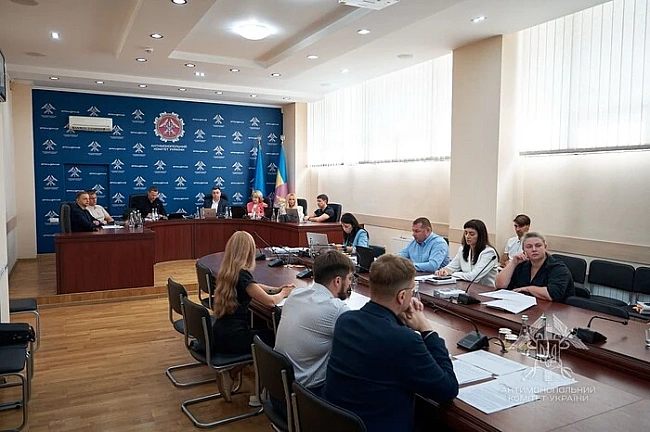 we.ua - Антимонопольний комітет оштрафував найбільших дистриб'юторів ліків на майже 5 млрд грн