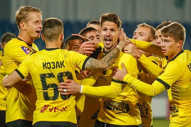 we.ua - Ексворотар збірної України розповів, що буде з Олександрією без Ротаня