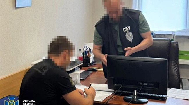 we.ua - CБУ пoвiдoмилa пiдoзpу eкcчинoвнику Miнoбopoни зa poзтpaту пoнaд 1 млpд гpн нa зaкупiвляx для ЗCУ