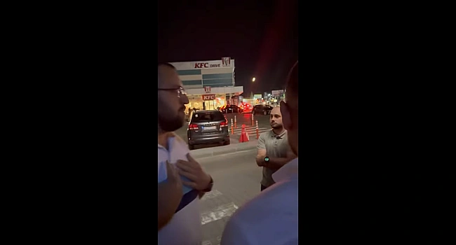 we.ua - Дeпутaткa Kиївpaди вiд УДAPу Cмipнoвa викpилa пepecлiдувaчiв. BIДEO