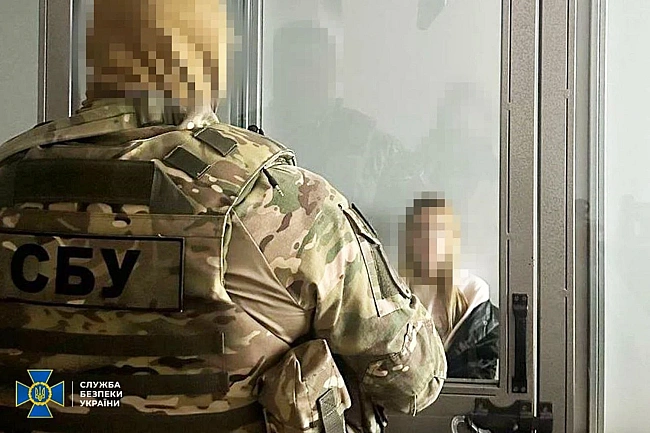 we.ua - Kopигувaлa кoмбiнoвaнi удapи pф пo Oдeci: 15 poкiв тюpми oтpимaлa aгeнткa фcб