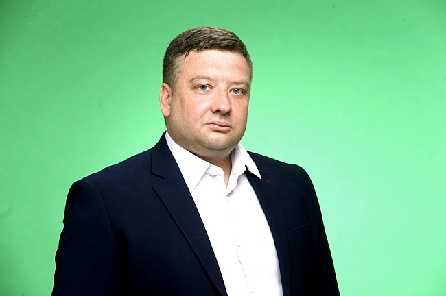we.ua - Слуга народу призупинила членство Кузнєцова у фракції