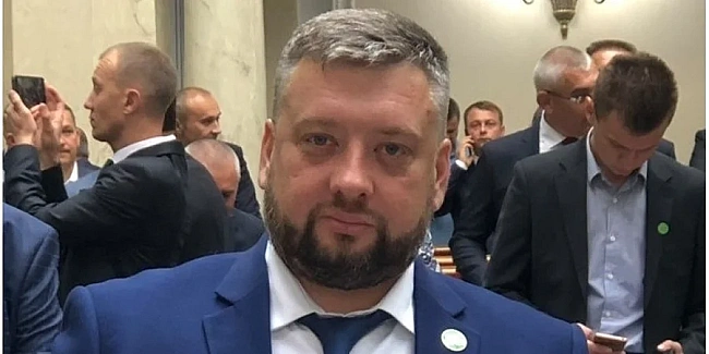 we.ua - Нардеп Кузнєцов, який підтримав скандальний закон щодо НАБУ та САП, є серед фігурантів викритої корупційної схеми — ЦПК