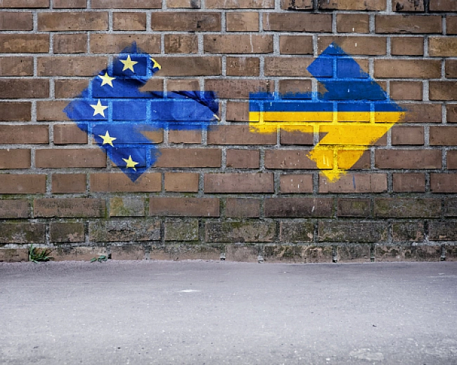 we.ua - Політичні завихрення затримують вступ України до ЄС