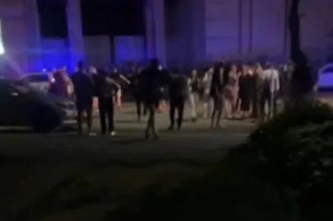 we.ua - У Вінниці спалахнув конфлікт біля стадіону «Локомотив» через мобілізаційні заходи