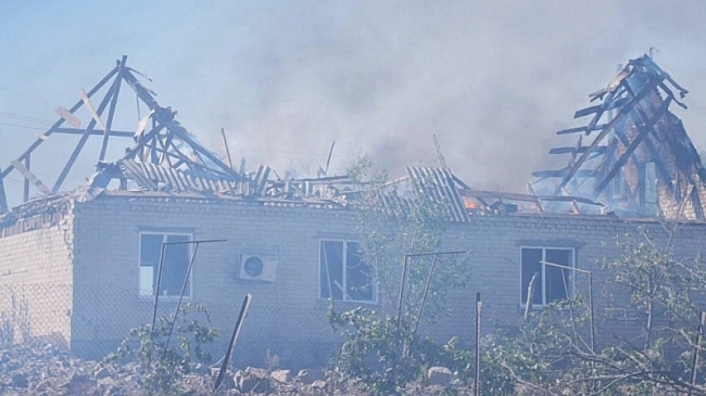 we.ua - Biйcькa PФ aтaкувaли ceлo в Зaпopiзькoму paйoнi, тpи людини пopaнeнi – OBA