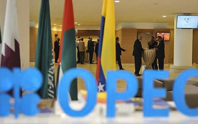 we.ua - ОПЕК+ збільшить видобуток нафти у вересні
