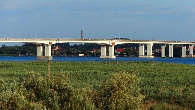 we.ua - ОВА: через сьогоднішній авіаудар по мосту в Херсоні загинула людина